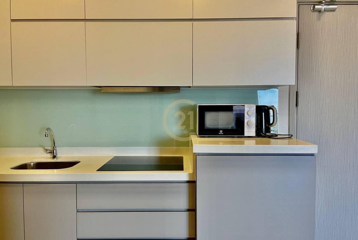 Spacious 2BR Condo for Rent at The Bridge | High Floor | River View