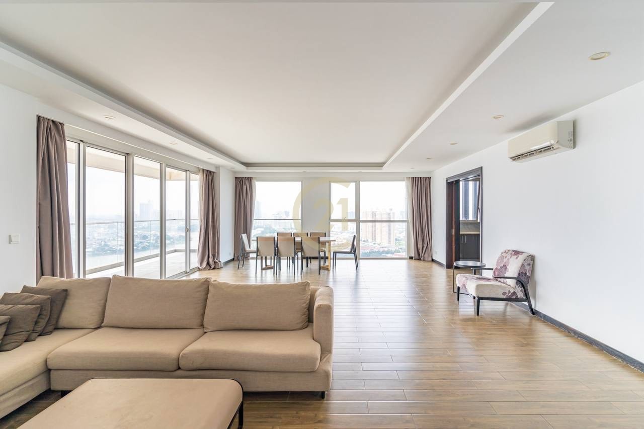 Luxury High-Floor 3BR Condo for Rent in CASA Meridian | Diamond Island | Near Aeon