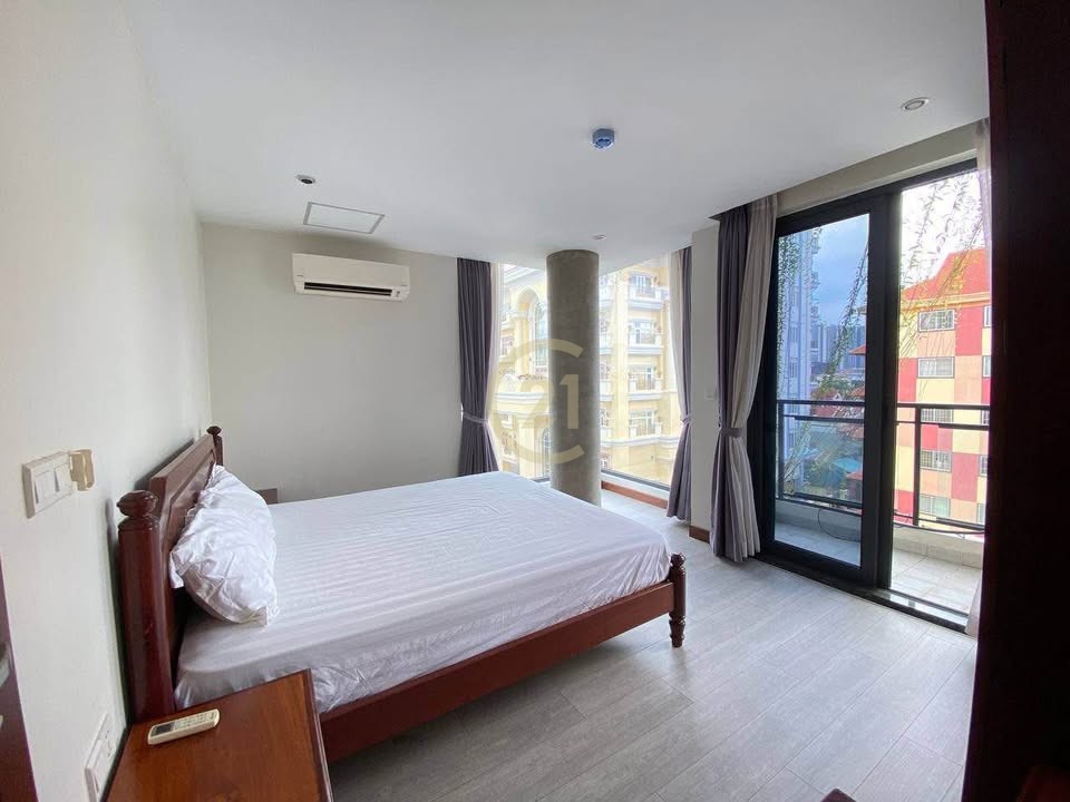 Modern 1 Bedroom Service Apartment for Rent in Boeung Trabek | Phnom Penh