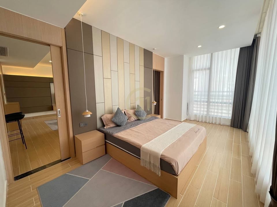 Spacious 1-Bedroom for Rent | BKK1