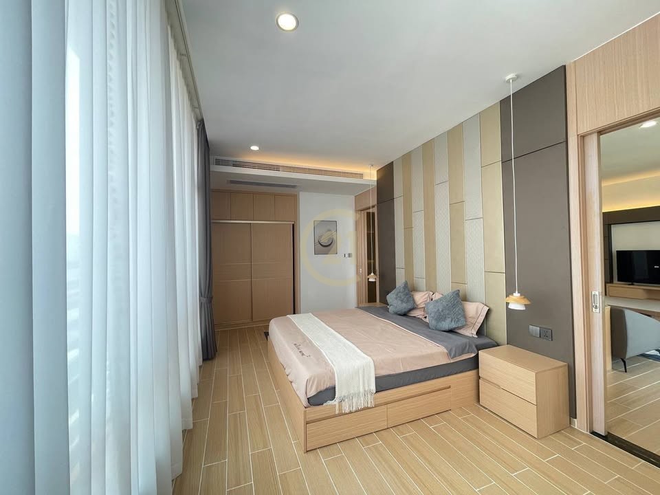 Spacious 1-Bedroom for Rent | BKK1