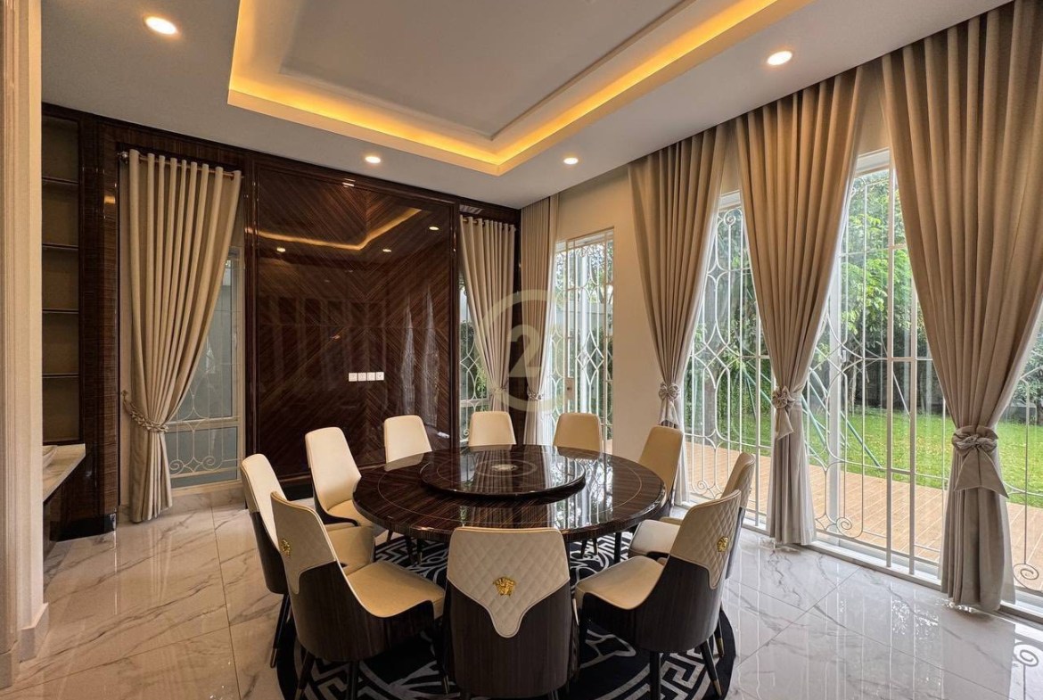 Luxury Queen Villa for Rent | 7BR 9Bath | Boeung Snor | $15,000/month