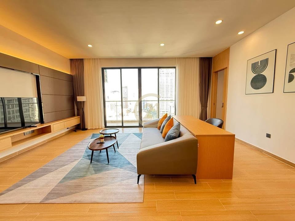 FANCY ONE BEDROOM FOR RENT-HEART OF BKK1