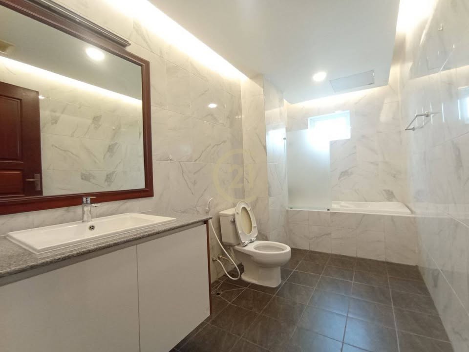 Luxury 2-Bedroom Apartment for Rent in BKK1 –Phnom Penh