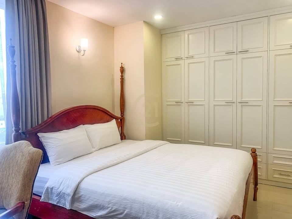 537195644_1630876504966579_1239169657759876499_n Modern 2-Bedroom for Rent | BKK1