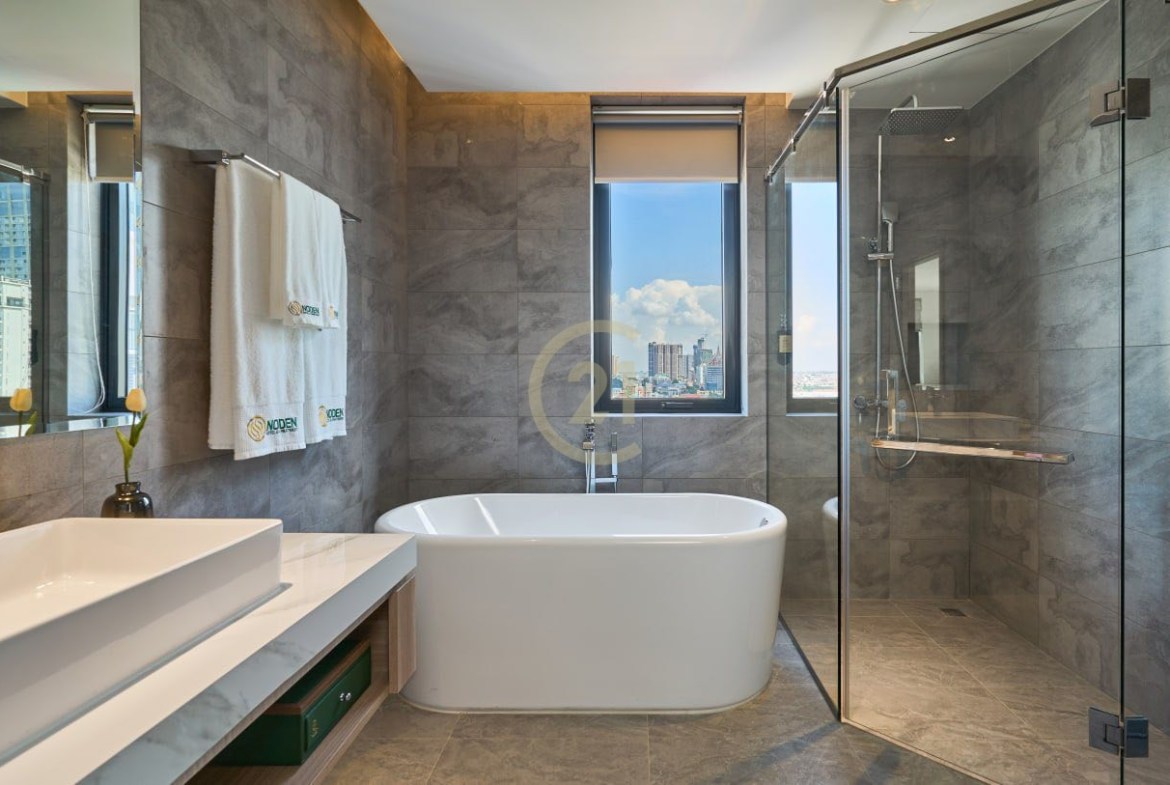 Elegant 3-Bedroom Condo for Rent in Prime BKK1 Location – Fully Furnished & Spacious
