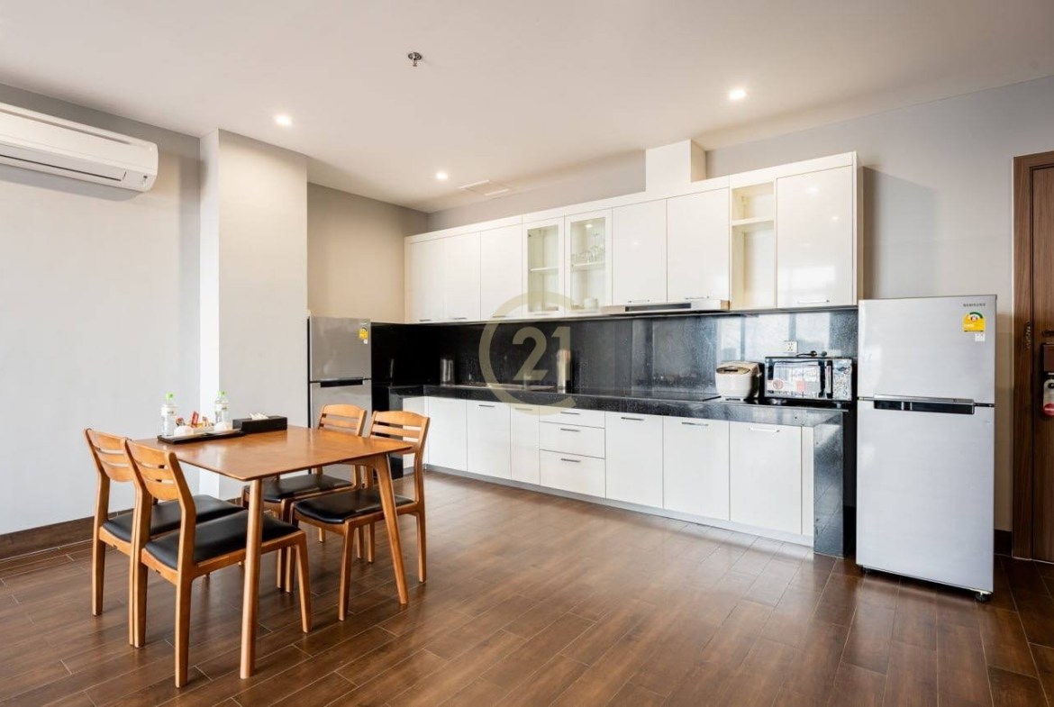 3 BEDROOM APARTMENT FOR RENT AT TONLE BASSAC