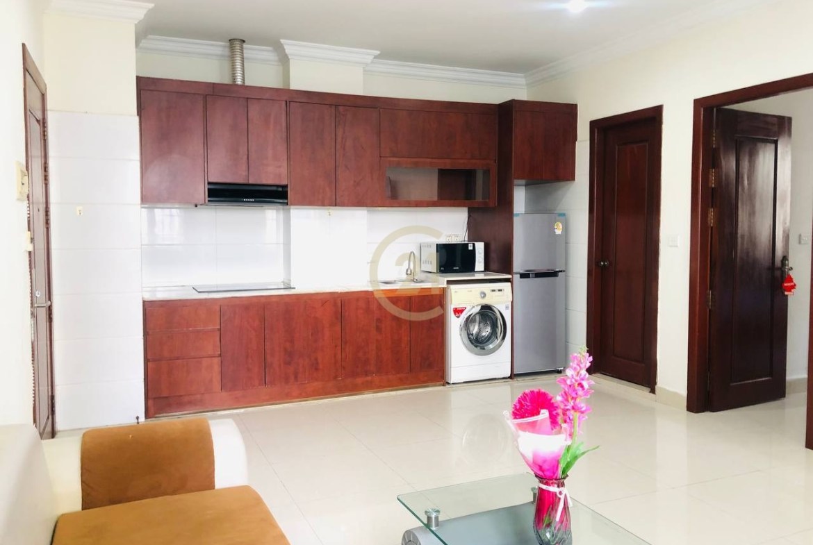 Spacious 1-Bedroom for Rent | Near Russian Market