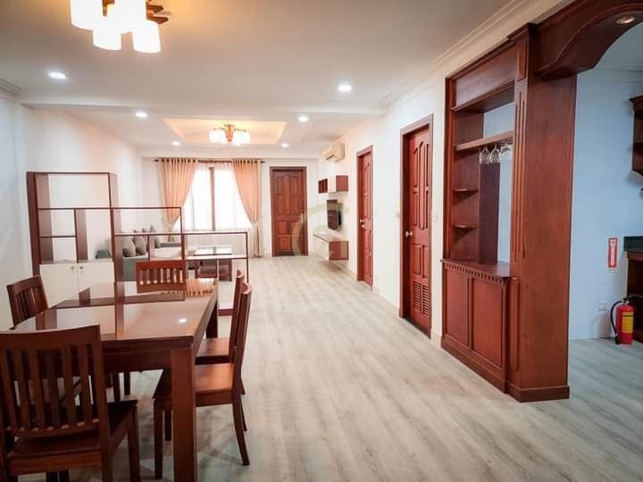 Spacious 1-Bedroom for Rent | BKK1