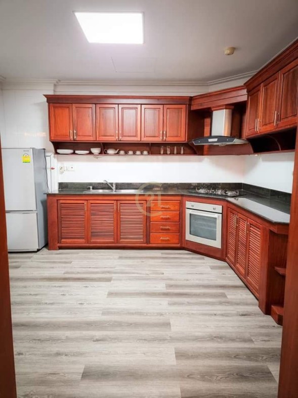 Spacious 3-Bedroom for Rent | BKK1