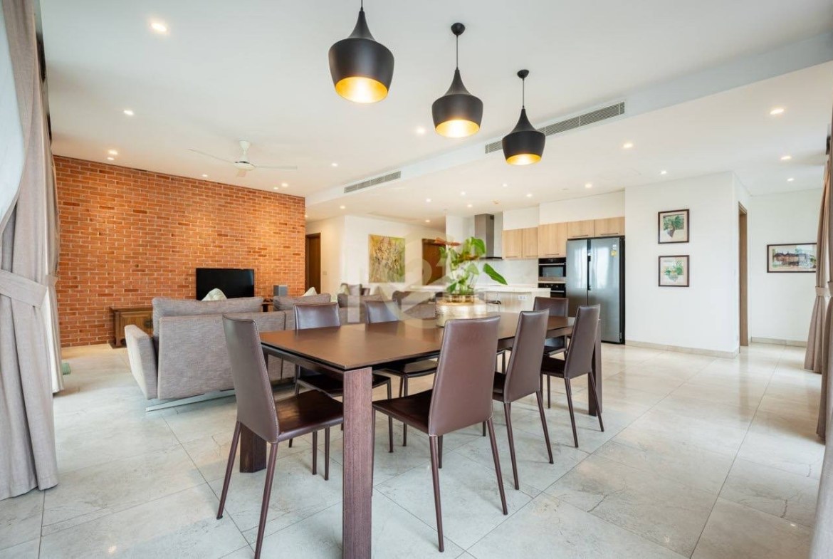 Specious 3 Bedroom For Rent At Tonle Bassac
