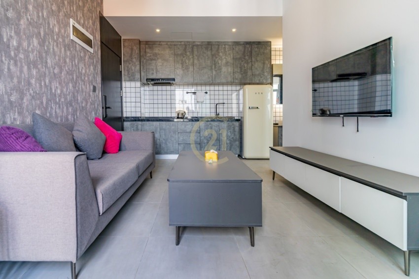1 Bedroom Serviced Condo For Rent At BKK1