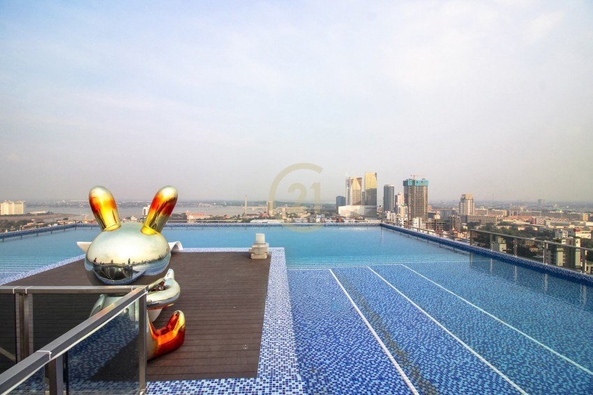 1 Bedroom Serviced Condo For Rent At BKK1