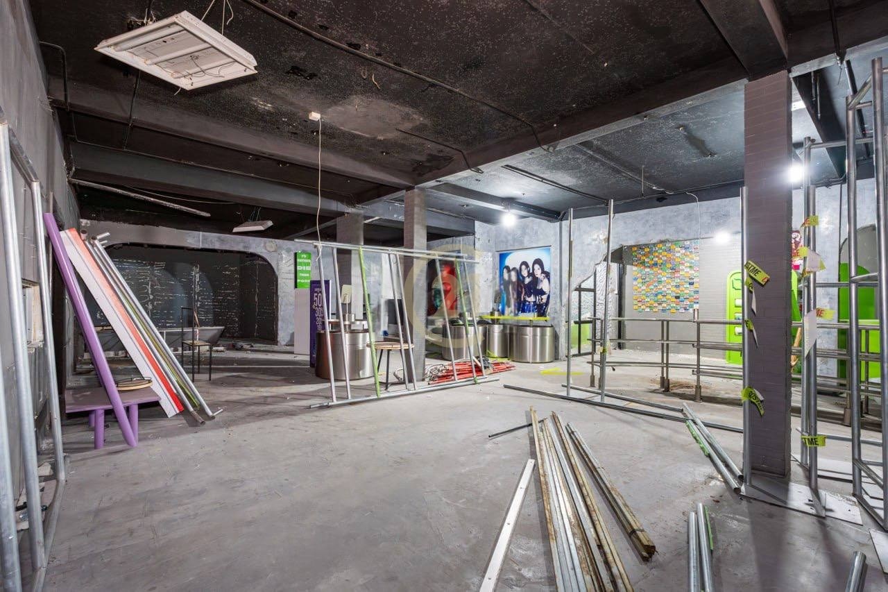 8d7174a7-af46-4468-9d84-b222f30991d4_photo_4_2025-09-06_14-59-40 Premium Location Space For Rent In BKK1