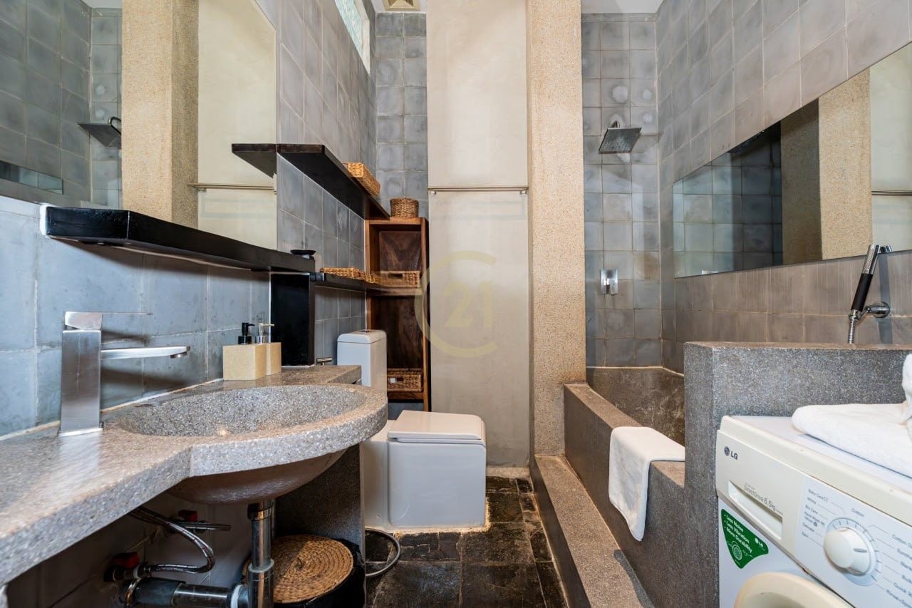 STYLISH 2 BEDROOM FOR RENT | TONLE BASSAC