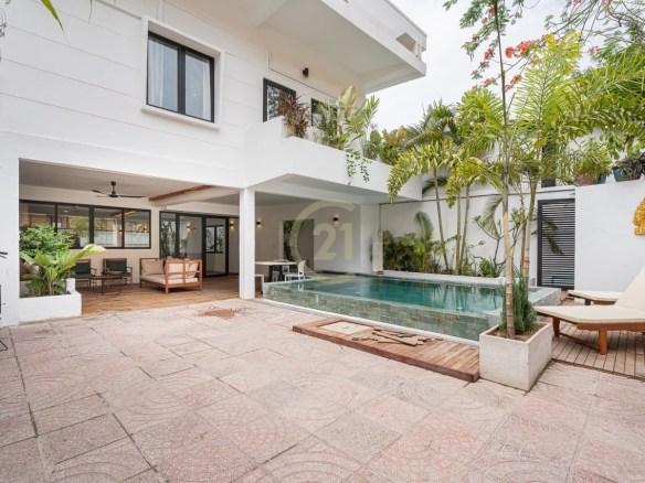 FOR RENT | Private Villa with Swimming Pool – Daun Penh