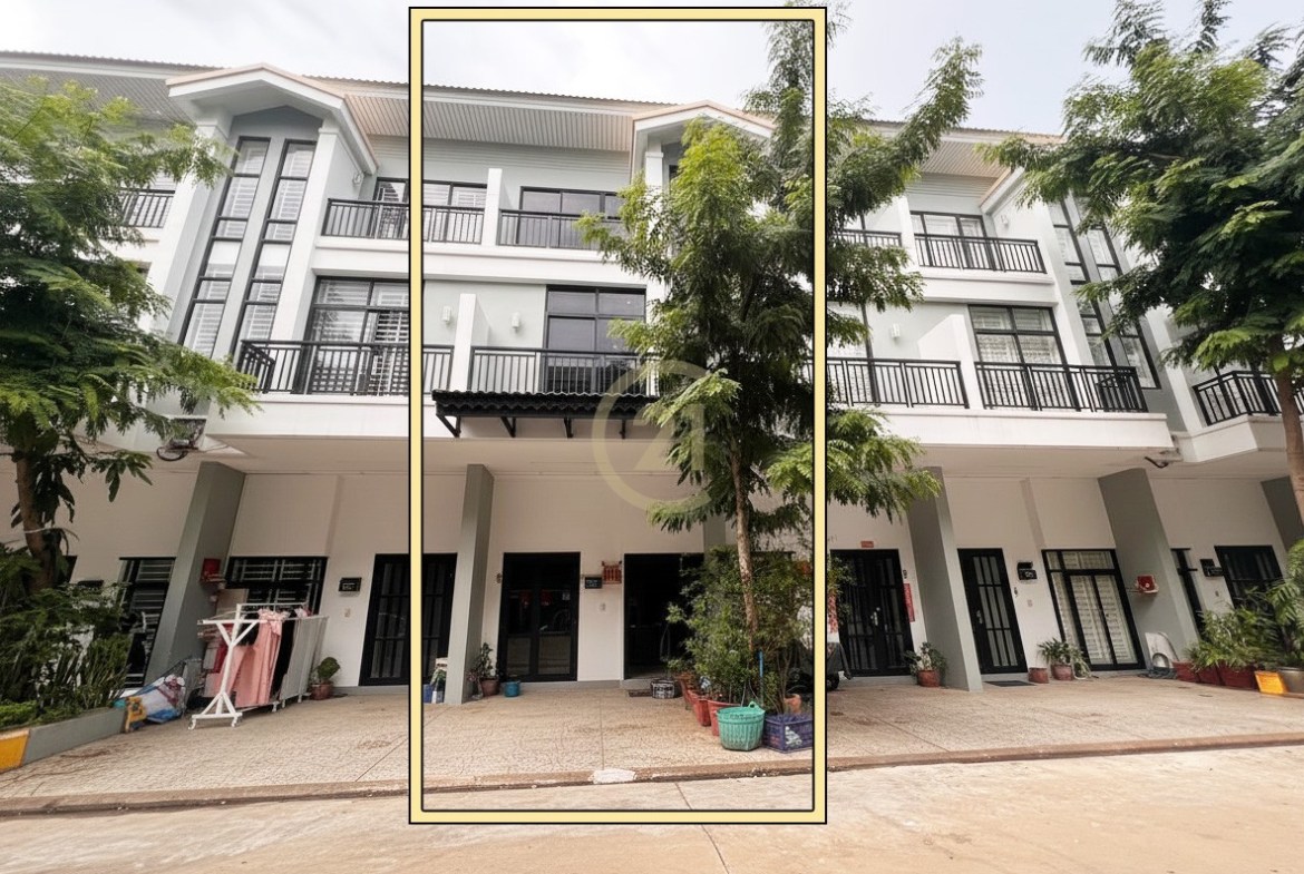 Villa LA For Rent at Peng Hout Boeng Snor