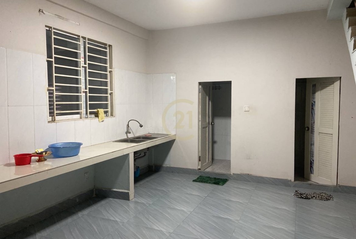 Shophouse for Sale at Street 271 – Hard Title | $950,000 (Negotiable)
