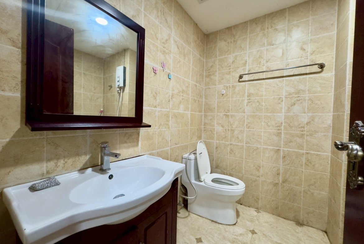 Studio Condo for Rent in Olympic Area |Phnom Penh