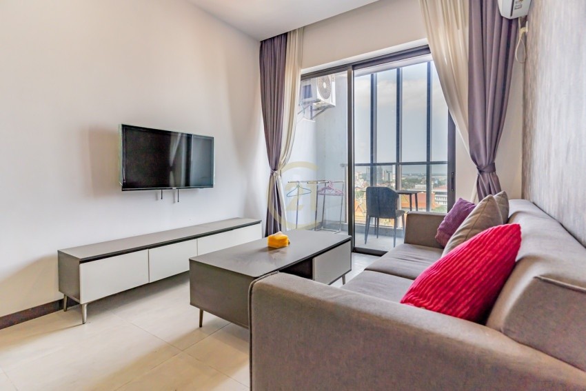 1 Bedroom Serviced Condo For Rent At BKK1