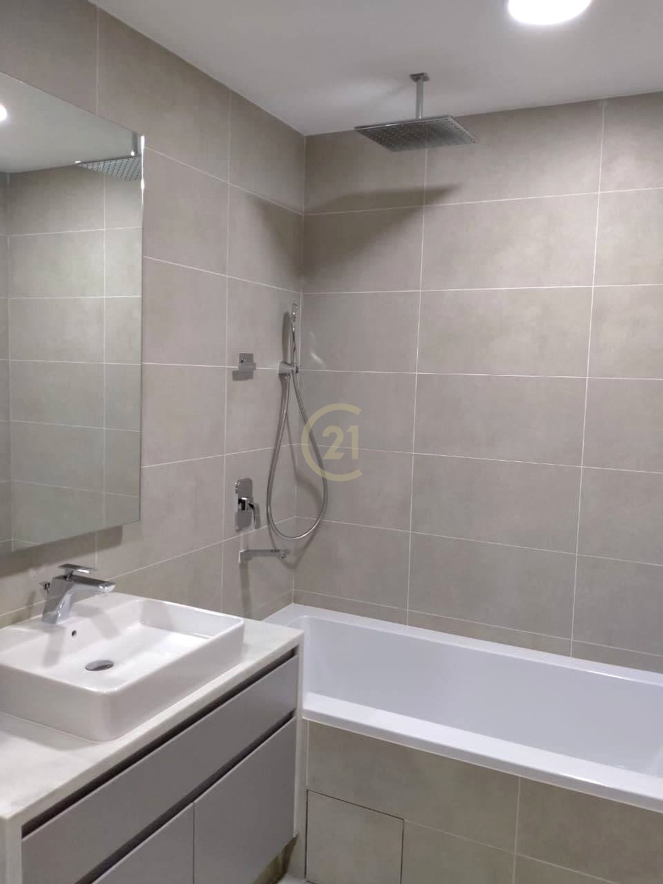 b4fce380-da38-4ec7-8cb4-2db999b97903