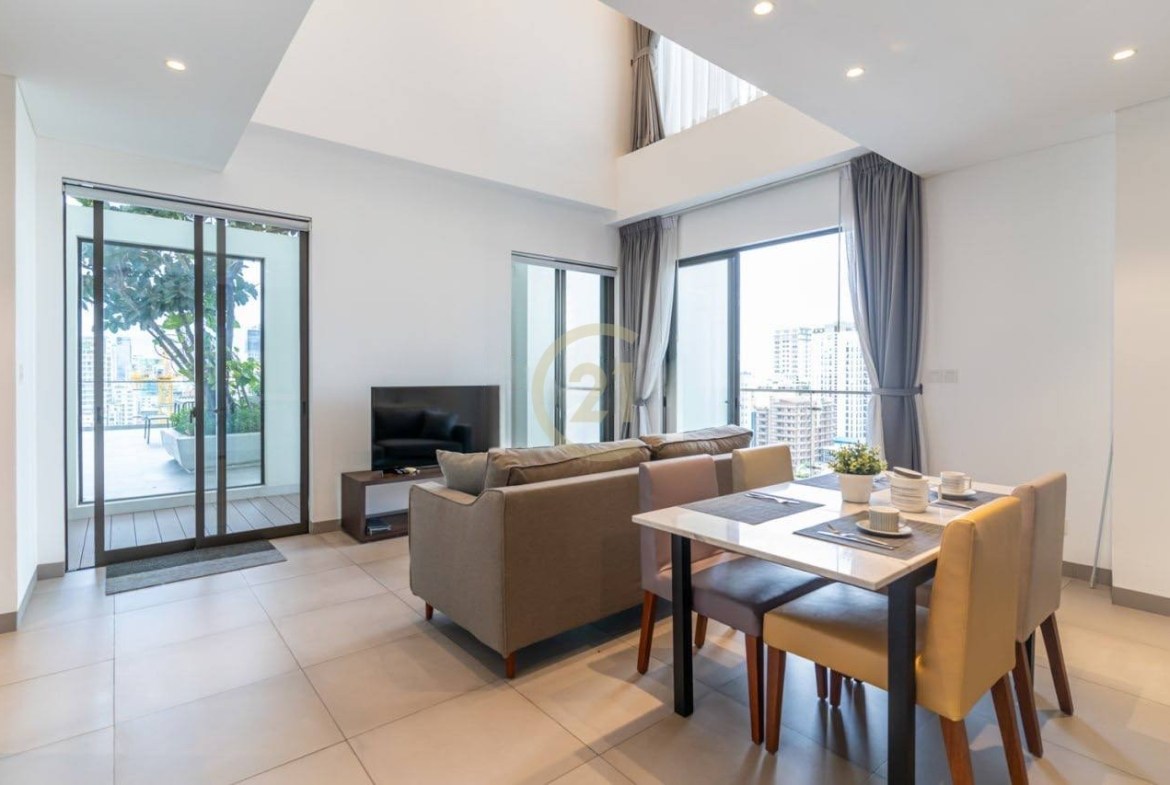 MODERN 2 BEDROOM FOR RENT AT BKK1
