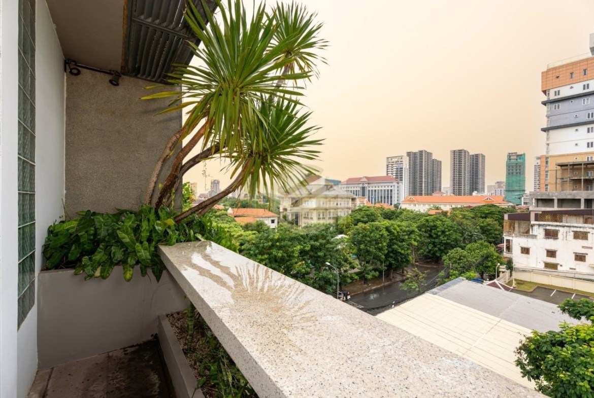 STYLISH 2 BEDROOM FOR RENT | TONLE BASSAC