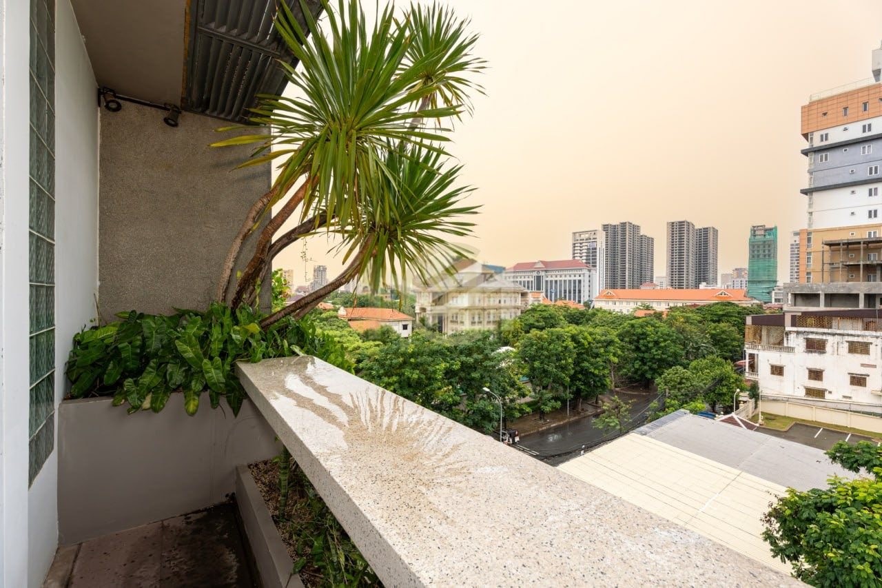STYLISH 2 BEDROOM FOR RENT | TONLE BASSAC