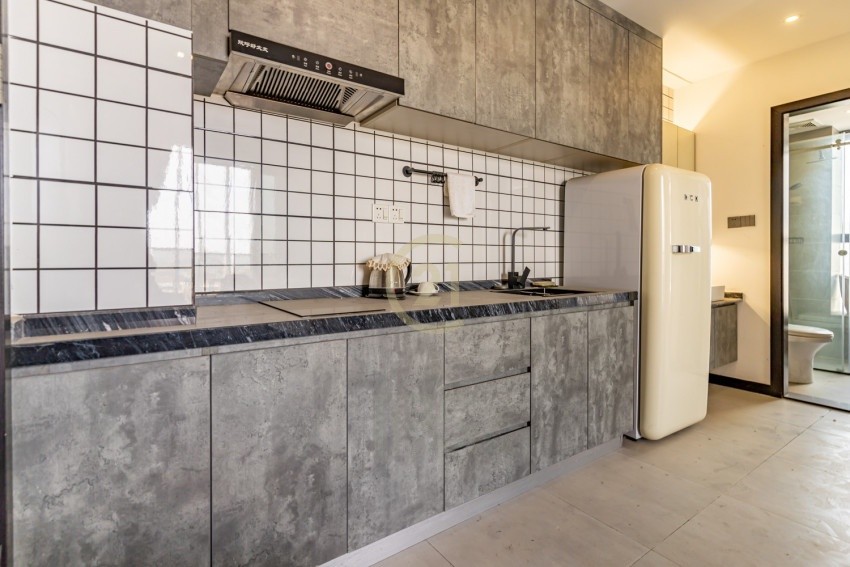 1 Bedroom Serviced Condo For Rent At BKK1