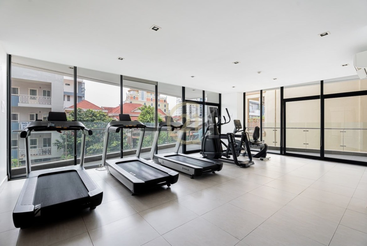 FOR RENT | Specious 3 Bedroom Serviced Apartment – BKK1
