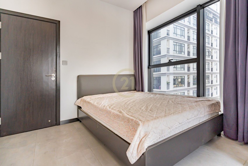 1 Bedroom Serviced Condo For Rent At BKK1