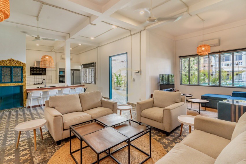 Renovated 5 Bedroom For Rent at Doun Penh