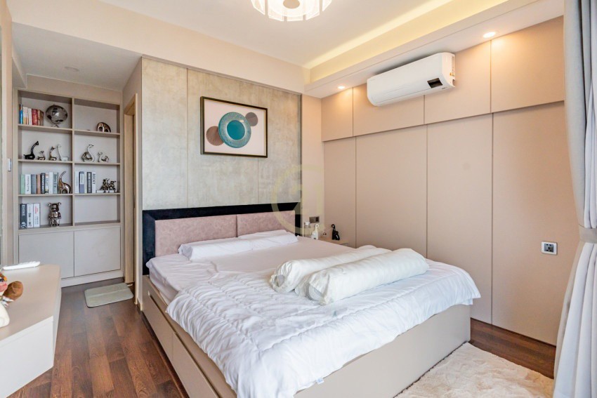 3 Bedroom Serviced Condo For Rent | Chroy Chongva