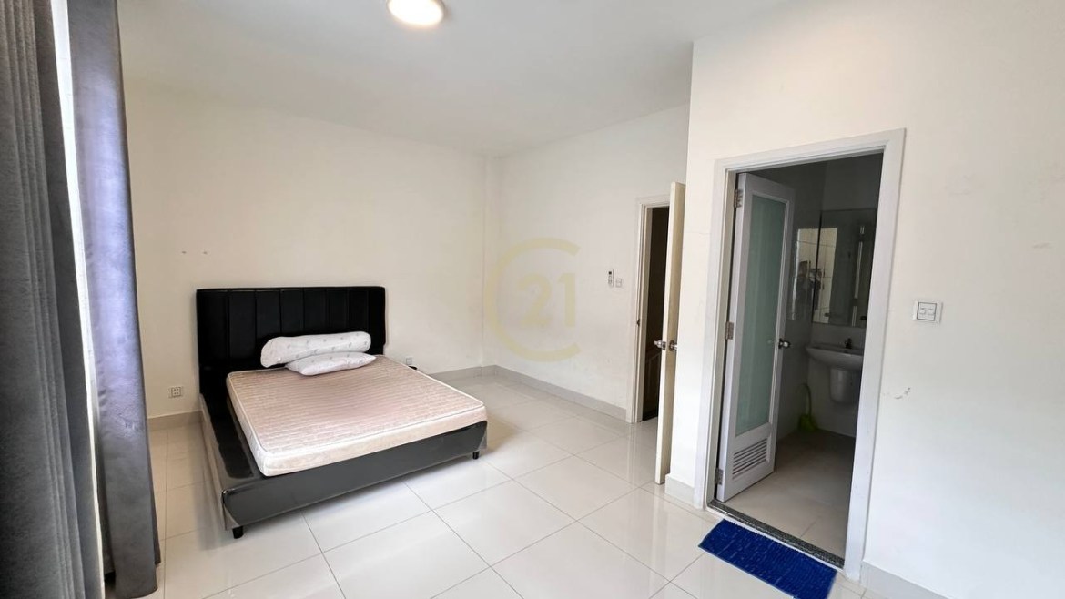 Villa LA for Rent at PH Boeng Snor