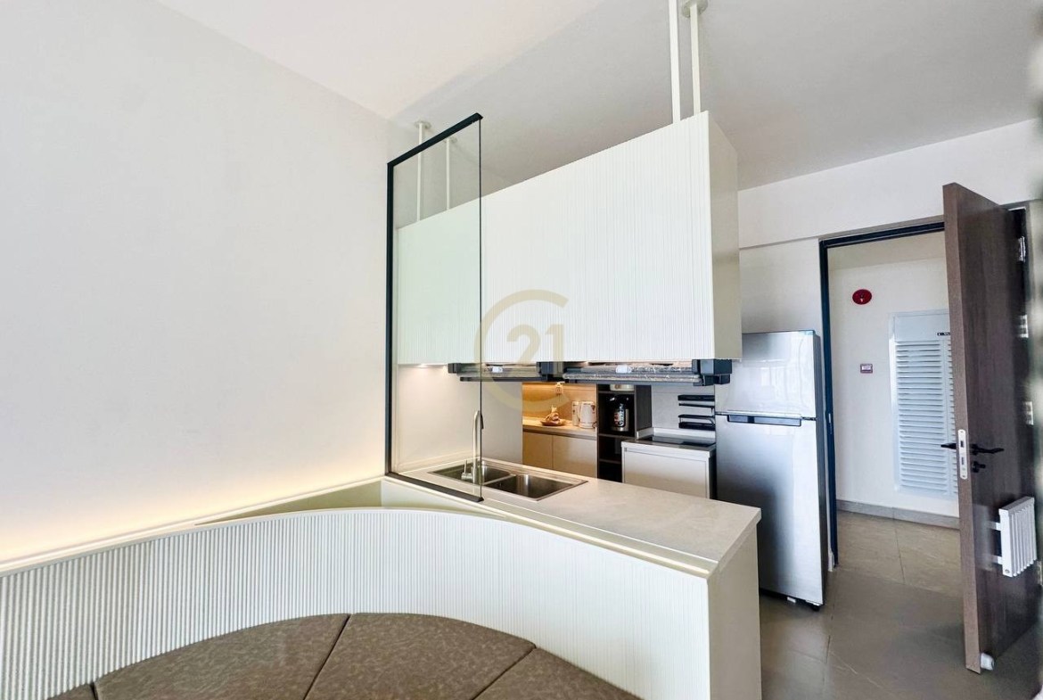 Urban Village Phase2 | Modern 3-Bedroom Condo for Rent – Negotiate Price