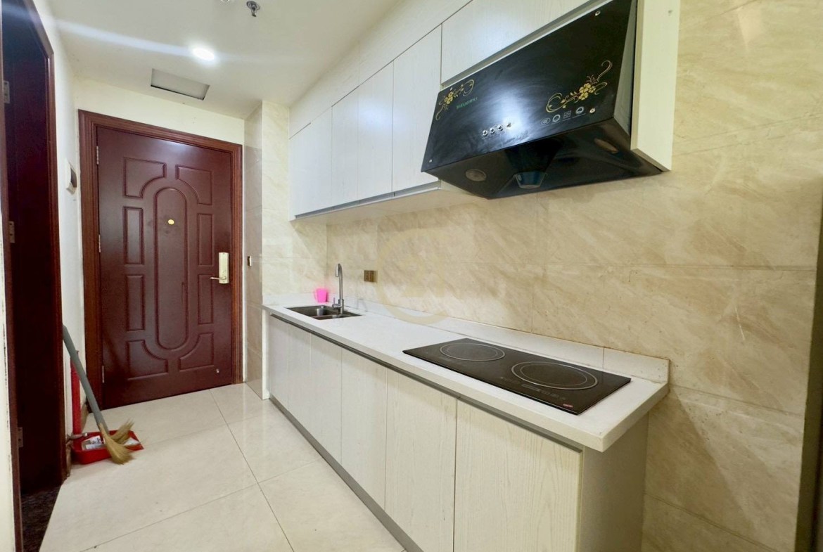 Cozy Studio room For Rent At Olympic