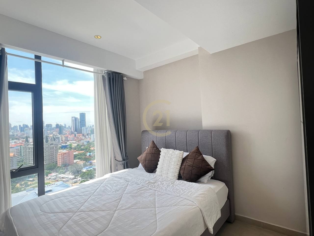 Luxury Two bedroom For rent at TK