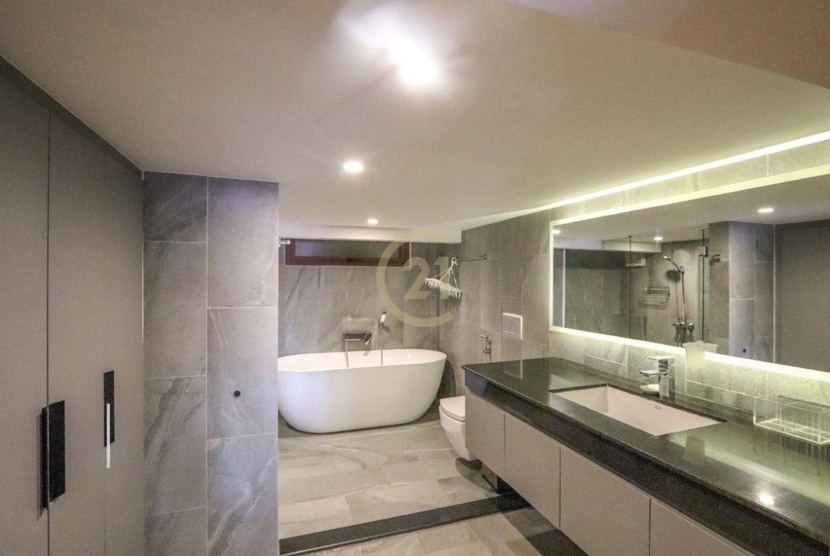 Modern House For Rent At Daun Penh