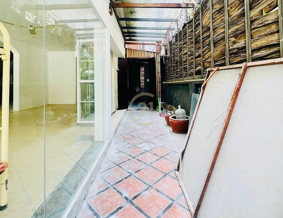 photo_2025-09-06_15-23-42