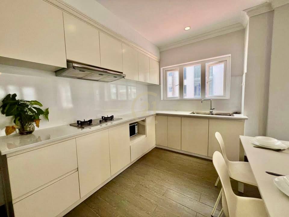 VINTAGE TWO BEDROOM FOR RENT-BKK1
