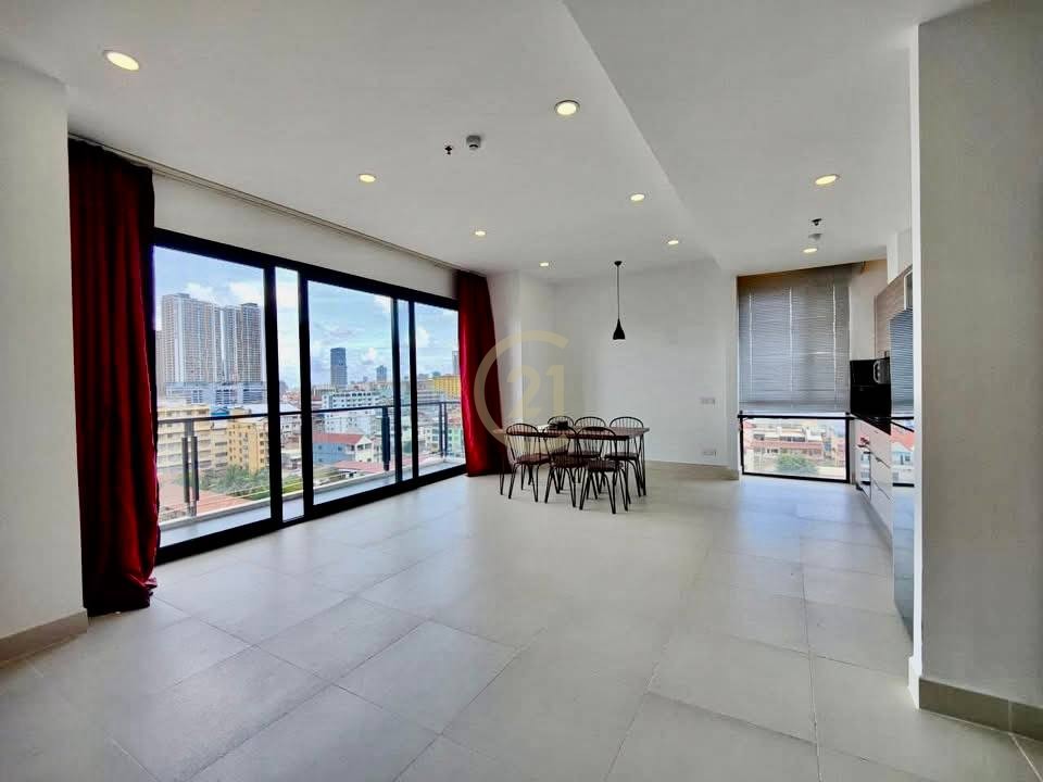 MODERN TWO BEDROOM FOR RENT-CENTRAL MARKET