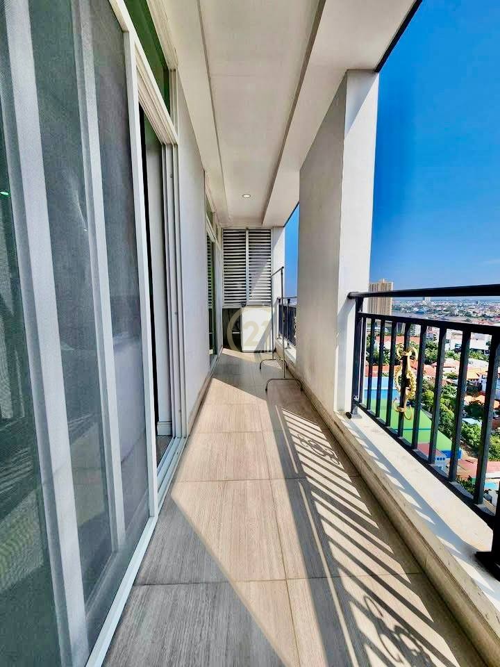 PRECIOUS FOUR BEDROOM FOR RENT-BKK1