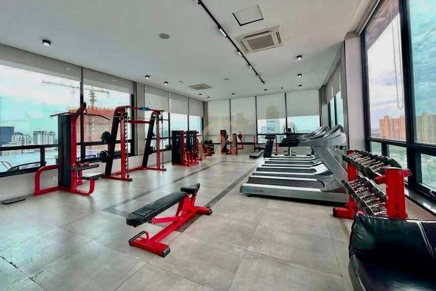 PRECIOUS FOUR BEDROOM FOR RENT-BKK1