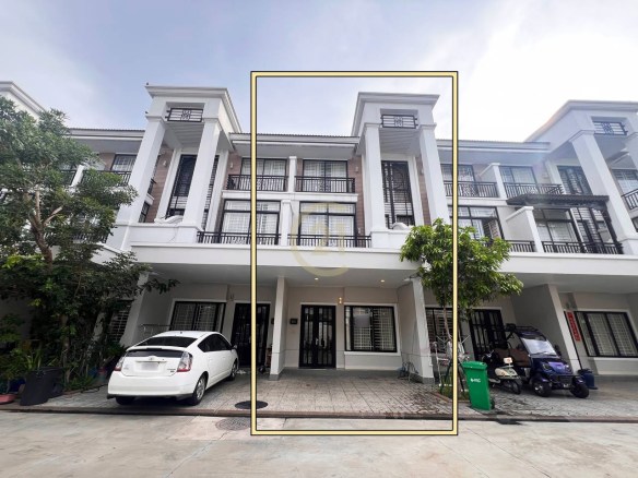 Villa LA for Rent at PH Boeng Snor