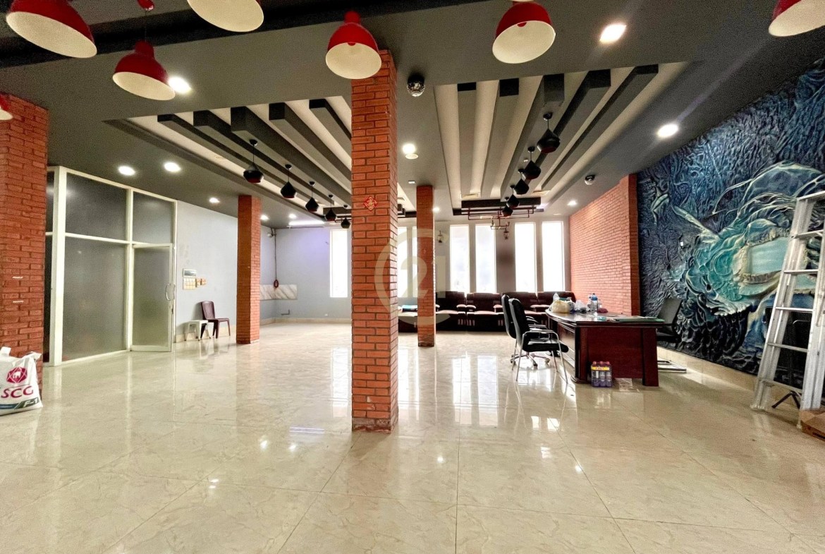 Whole Building for rent at BKK