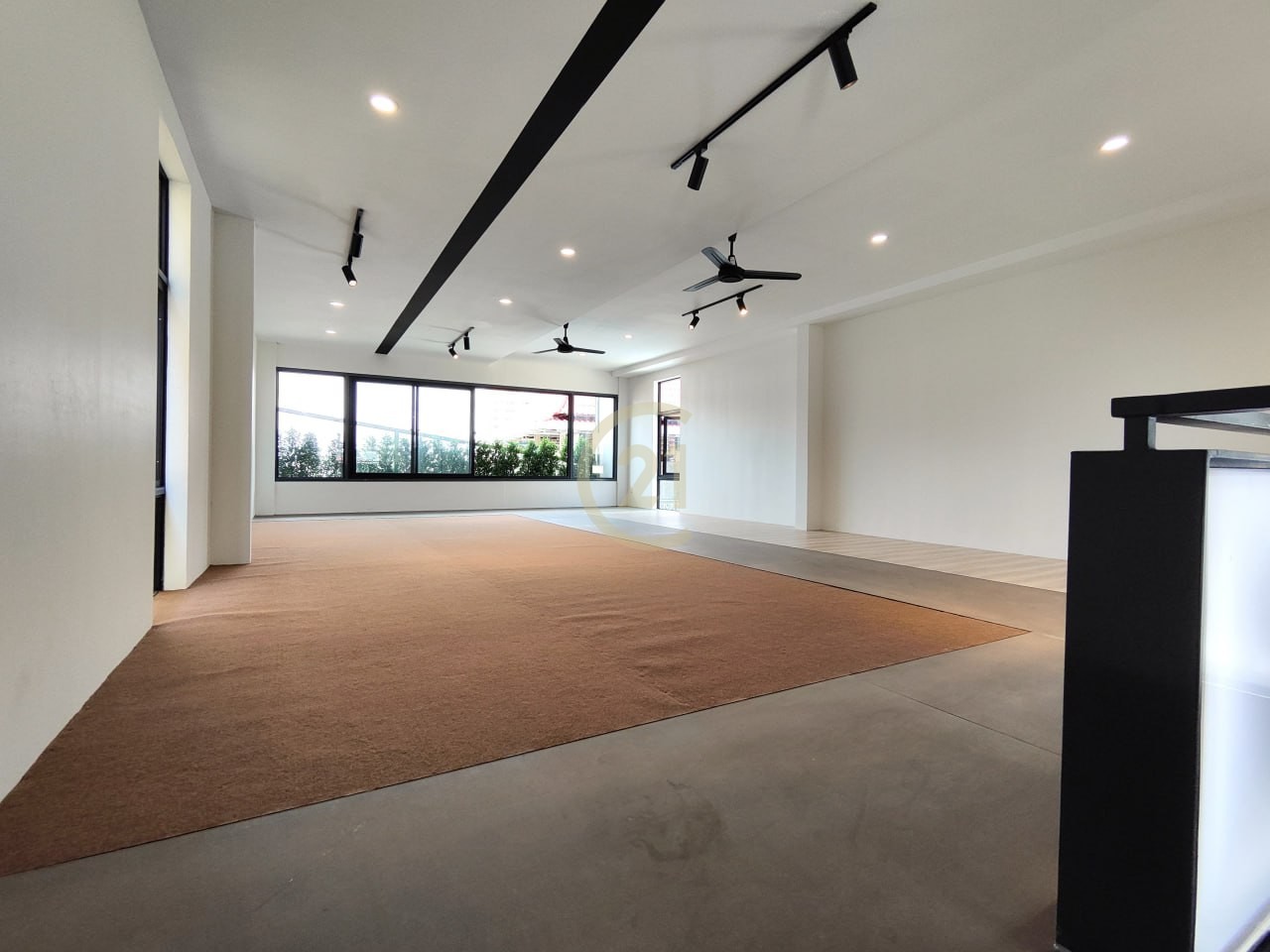 Shophouse for rent at Chamkamon Areas