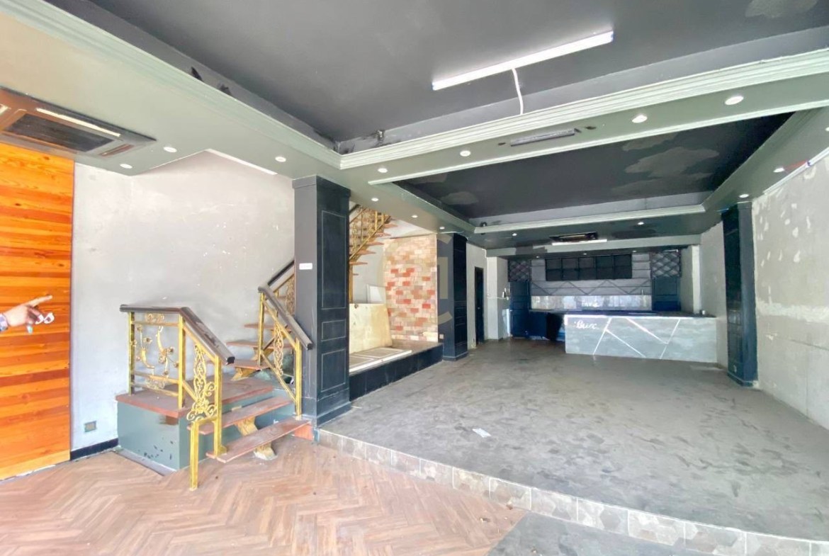 Shophouse For Rent At Daun Penh