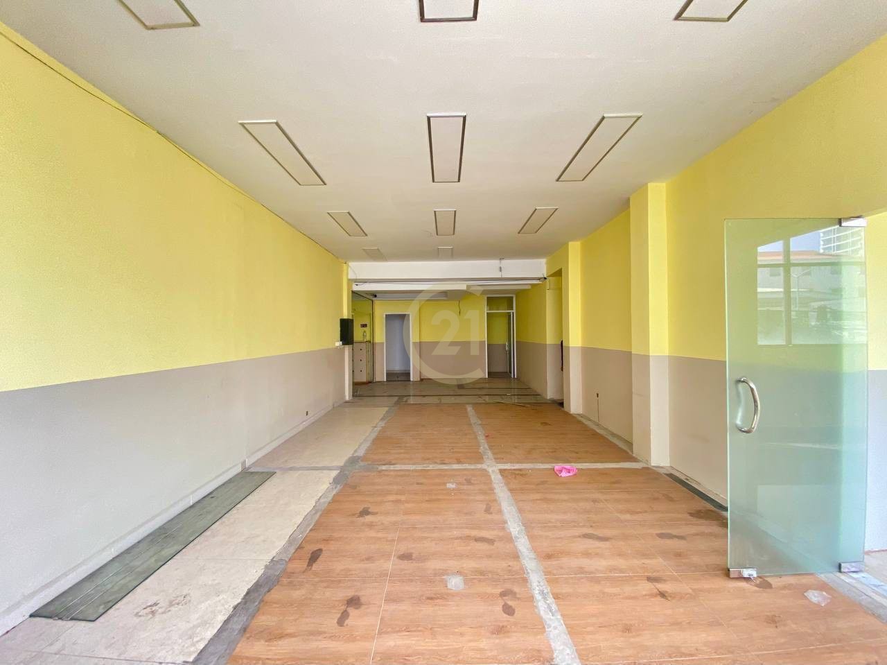 Shophouse For Rent At Daun Penh