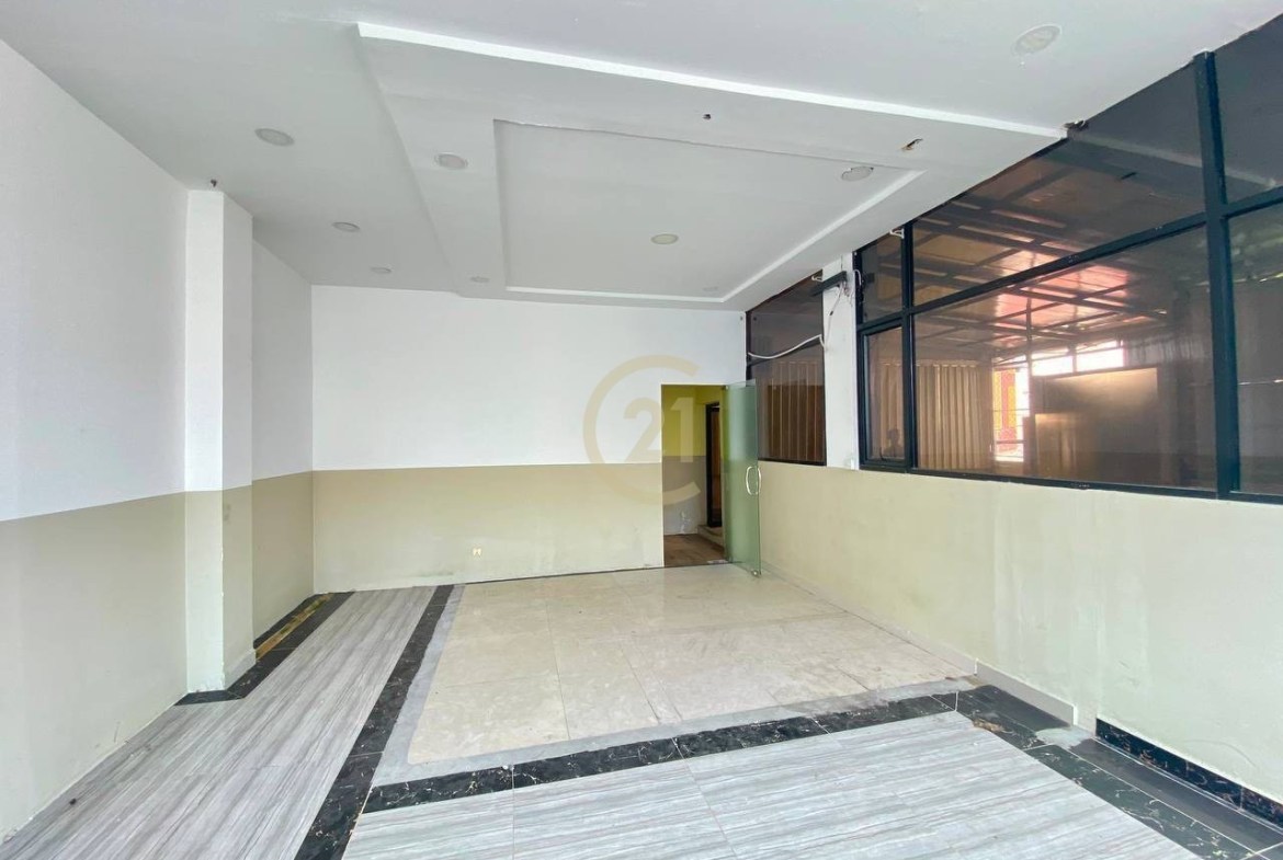 Shophouse For Rent At Daun Penh