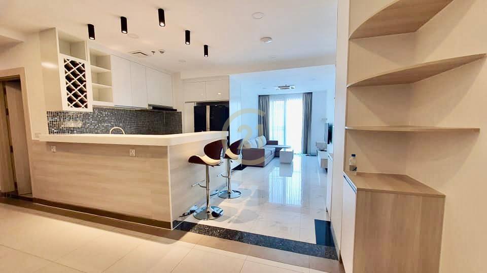 LUXURY THREE BEDROOM FOR RENT-BKK1